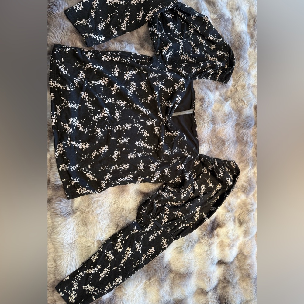 Floral Black Blouse